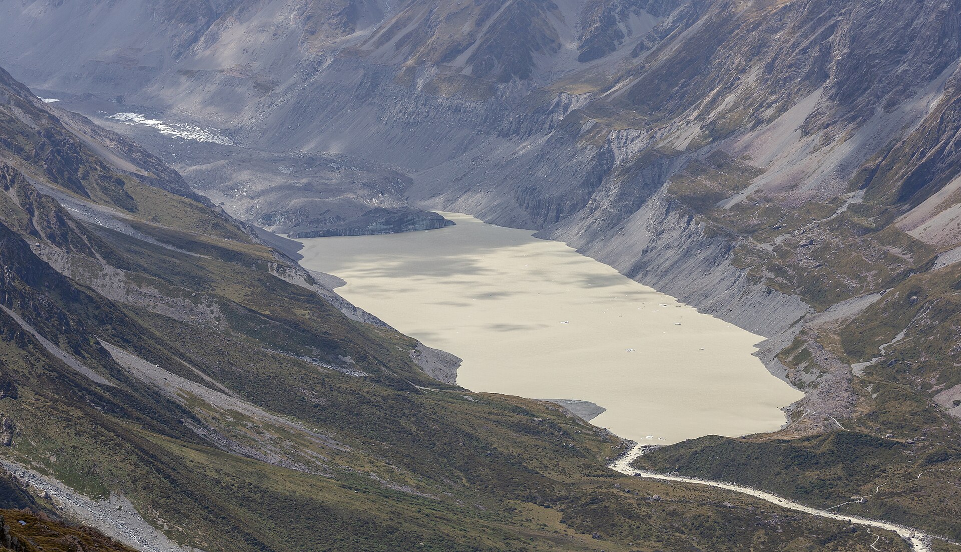 Hooker Lake seen from the Sealy Tarns Track in Aoraki Mount Cook National Park