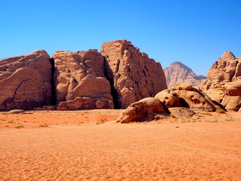 Red sandstone desert landscape in Wadi Rum, Jordan